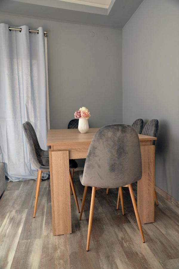 Luxury Apartment St Demetrios Downtown Thessaloníki Ngoại thất bức ảnh